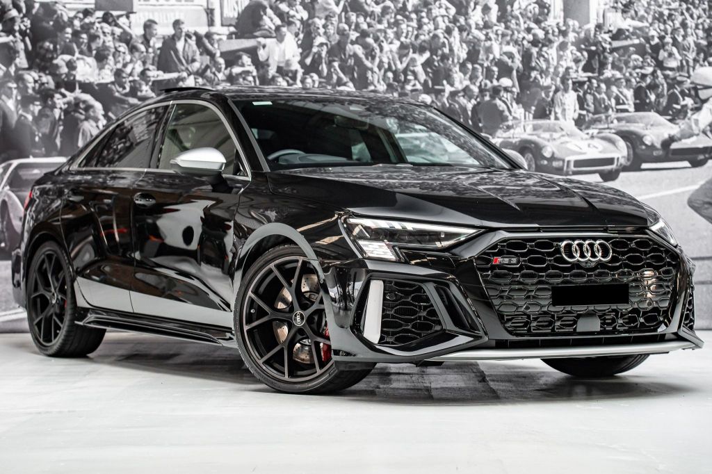 AUDI RS3